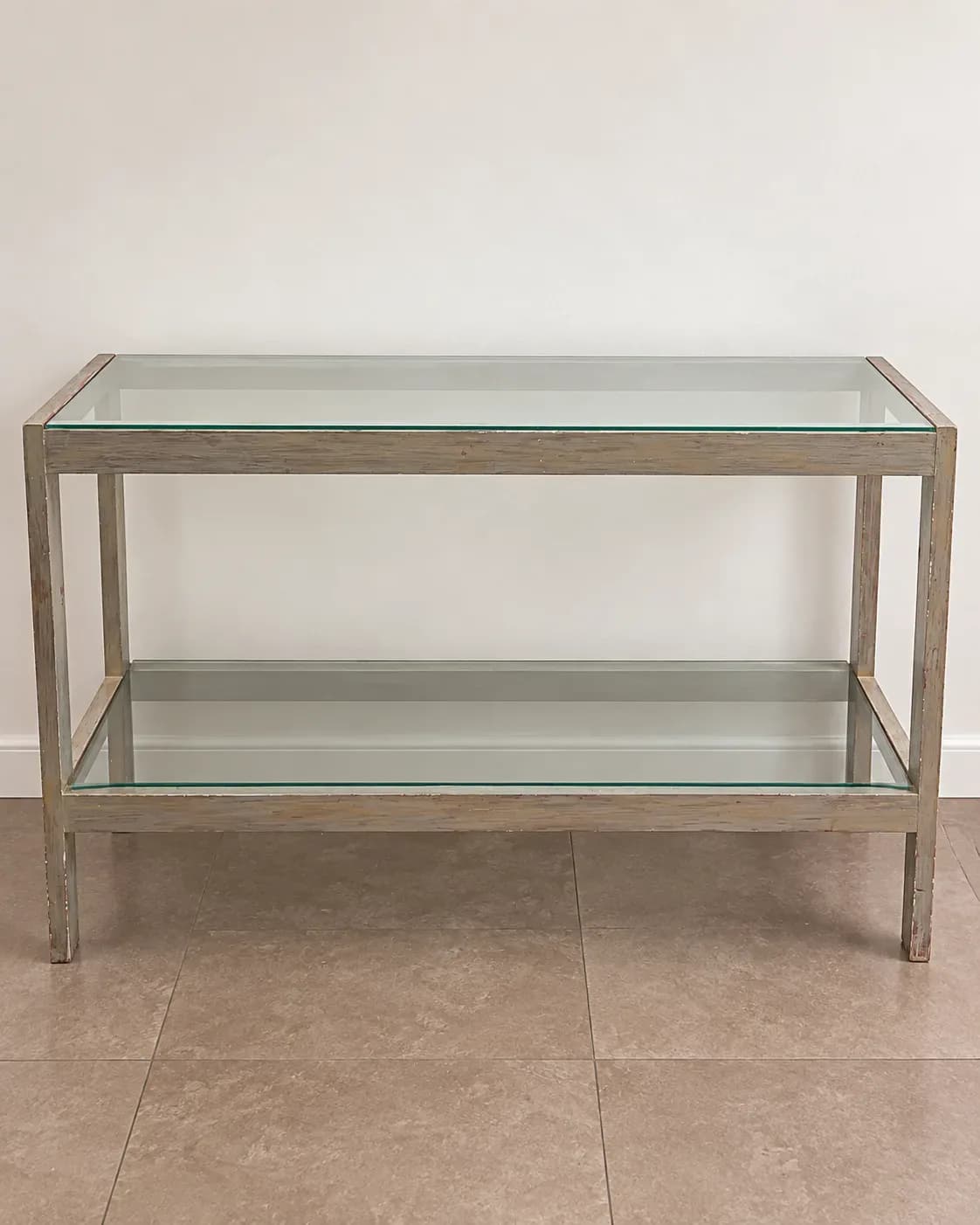 Arrimo de madera plata.