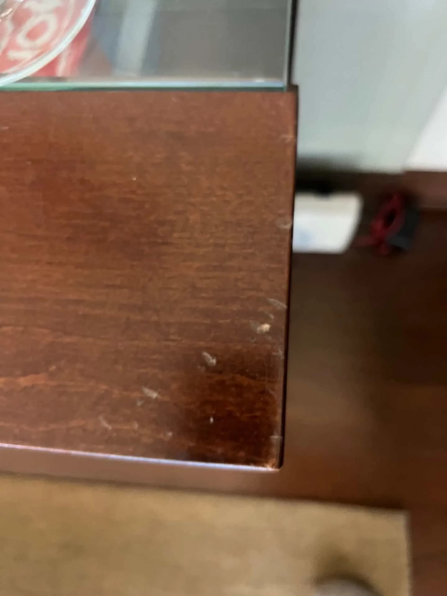 Buffet de madera solida.