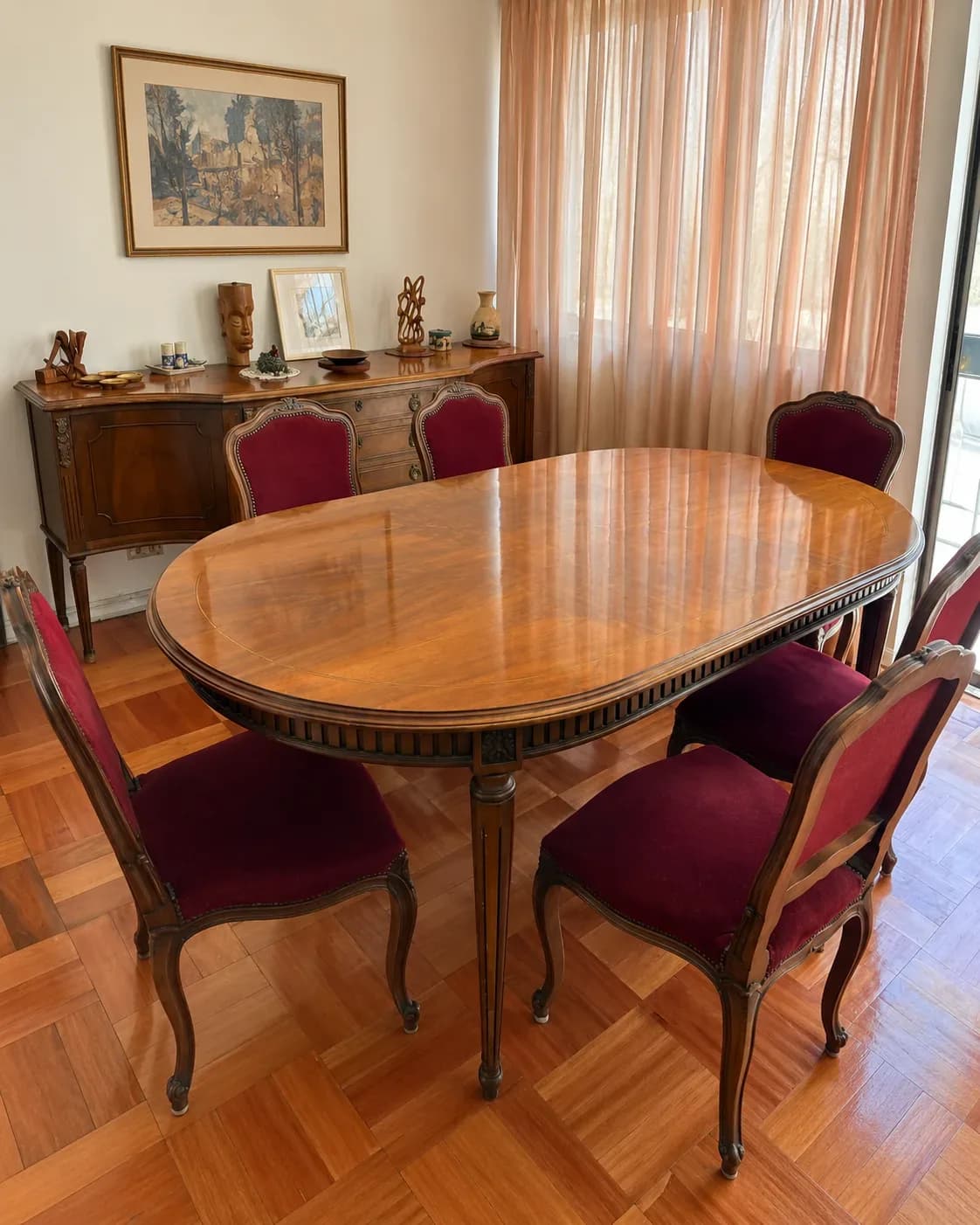 Comedor con 6 sillas, estilo Luis XVI