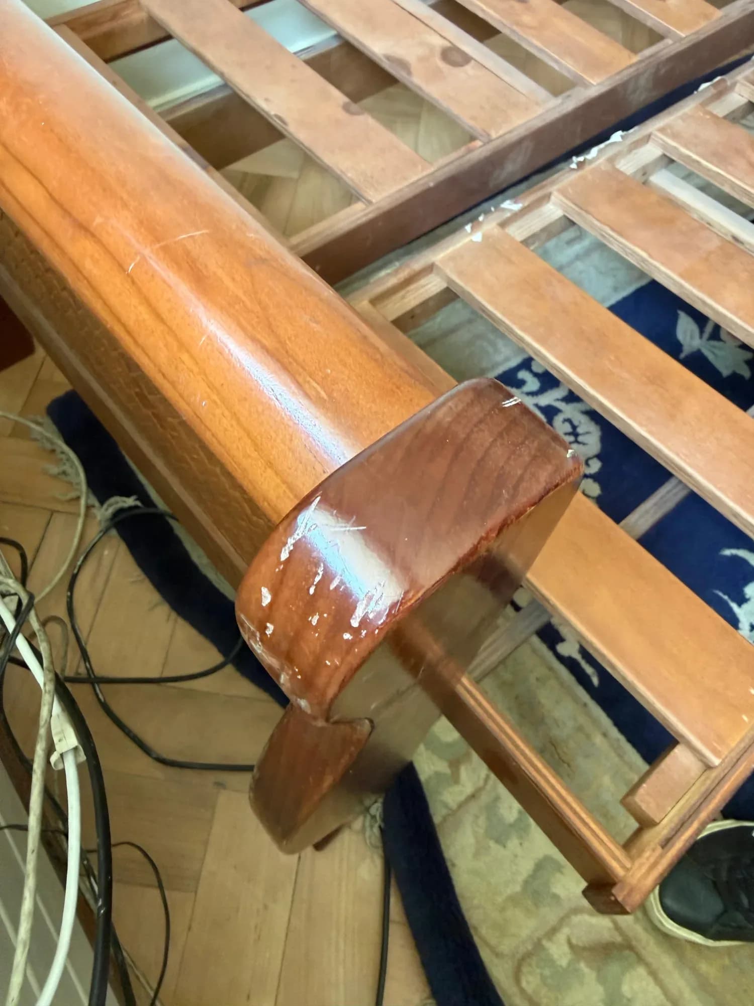 Futon estructura de madera.