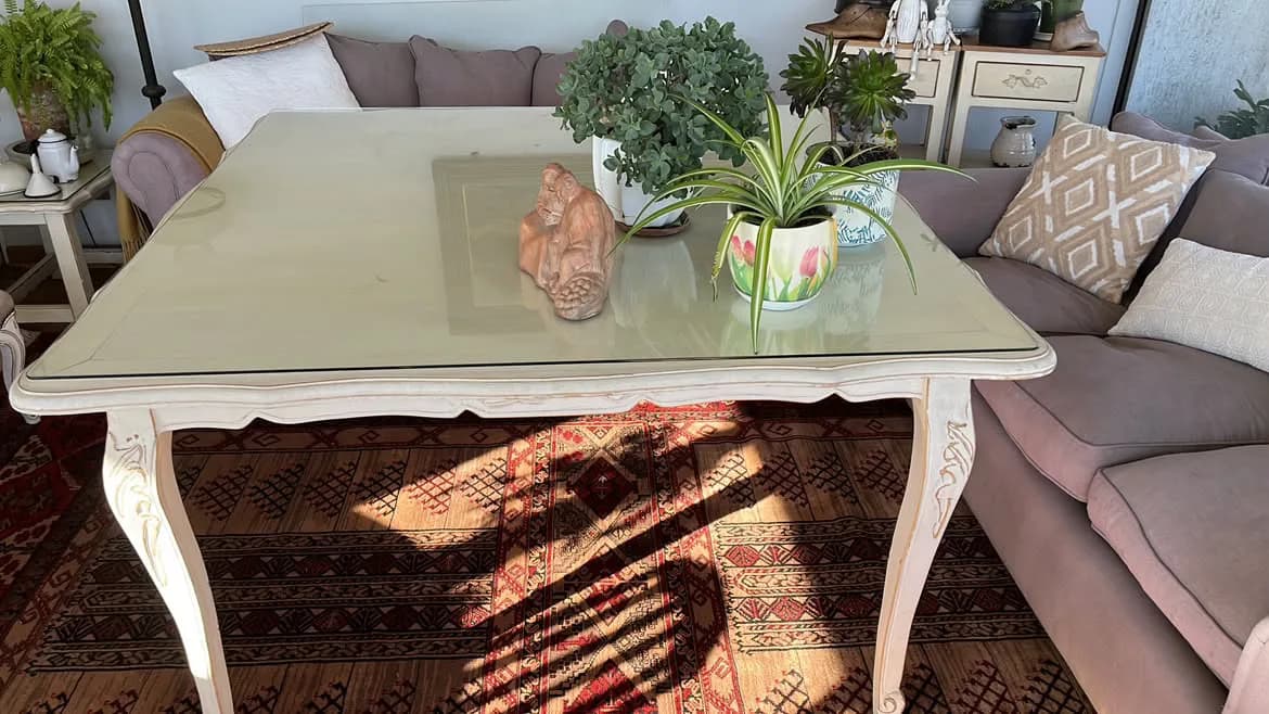 mesa comedor mandada a hacer tipo normando madera con vidrio