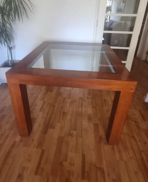 Mesa de comedor madera encina.