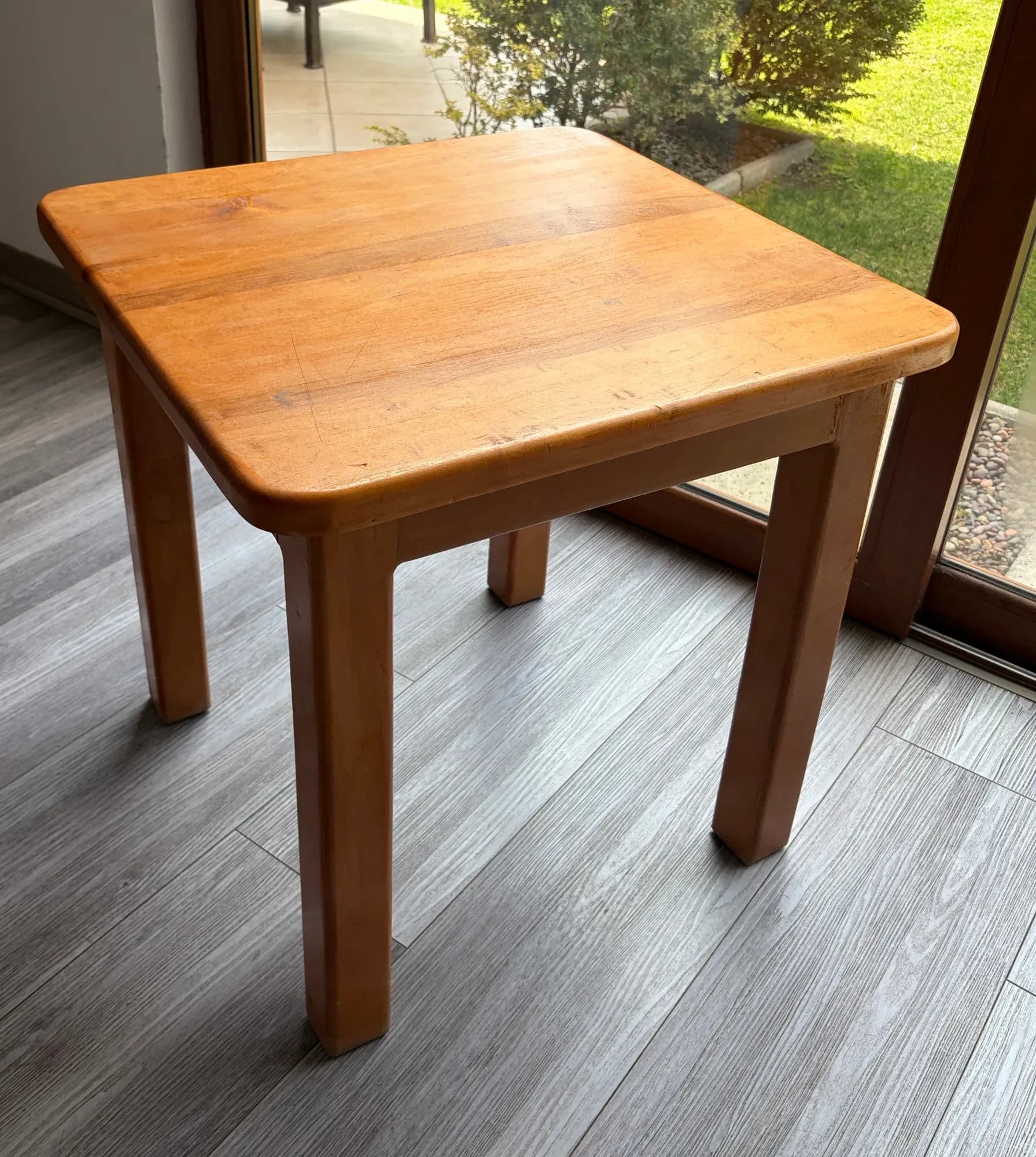 Mesa de madera.