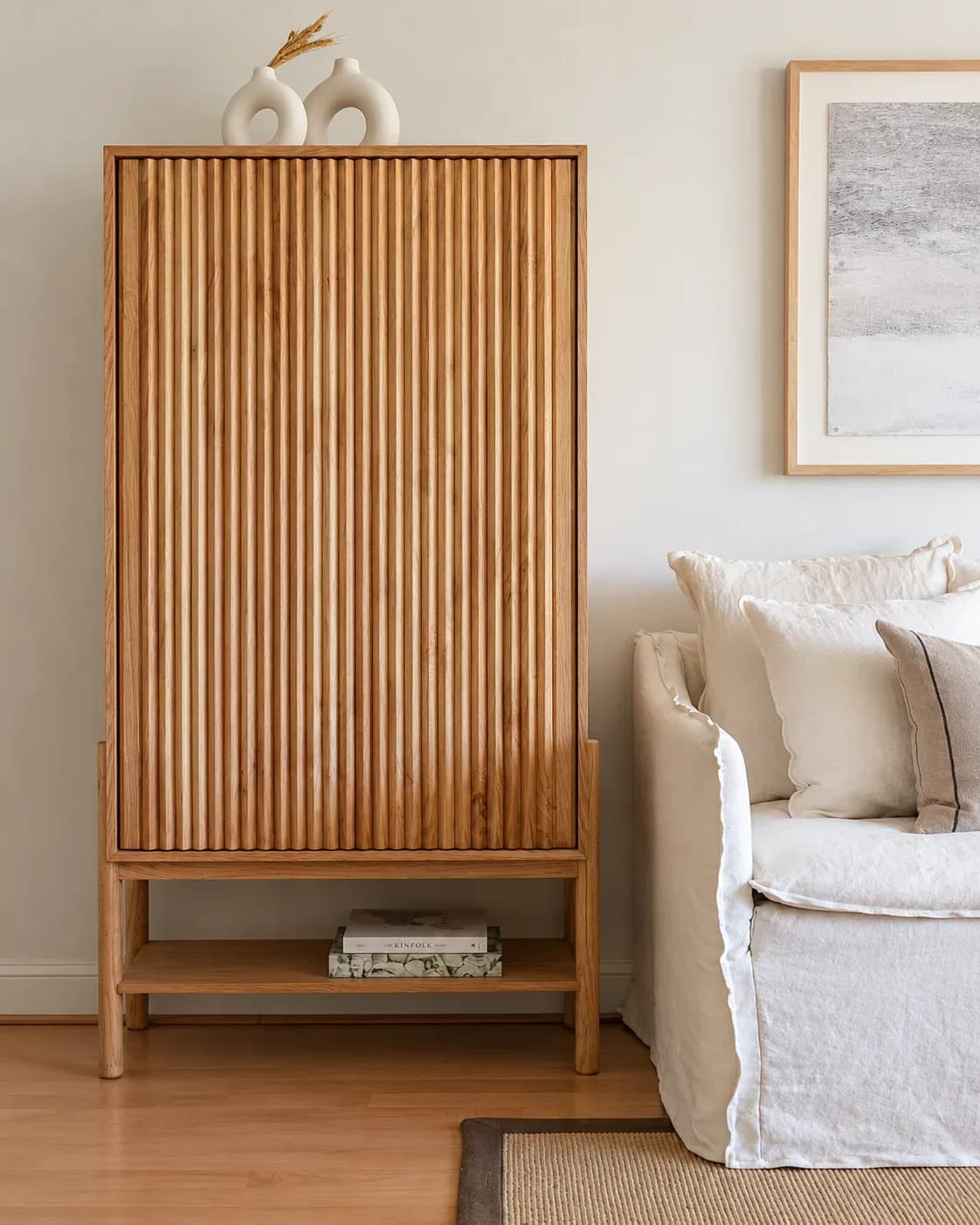 Mueble bar de madera de encina y enchape encina