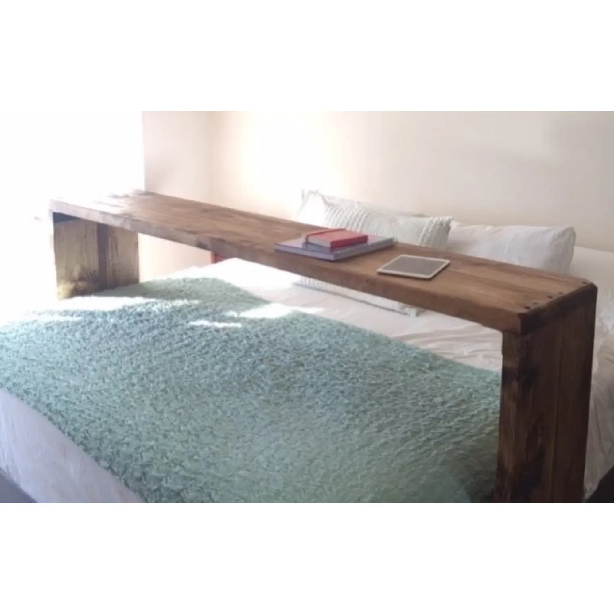 Mueble de TV con ruedas